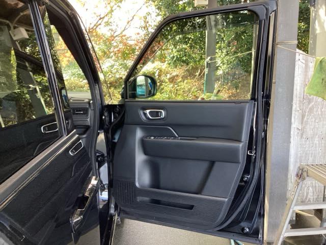 ステップワゴン ｅ：ＨＥＶスパーダ　純正ナビ　フルセグ　リアカメラ　フルオートエアコン　ＥＳＣ　シートヒータ　キーフリー　ＬＥＤヘッドランプ　イモビ　ＡＢＳ　スマートキ　ＵＳＢポート　クルーズコントロール　サイドカーテンエアバック（54枚目）