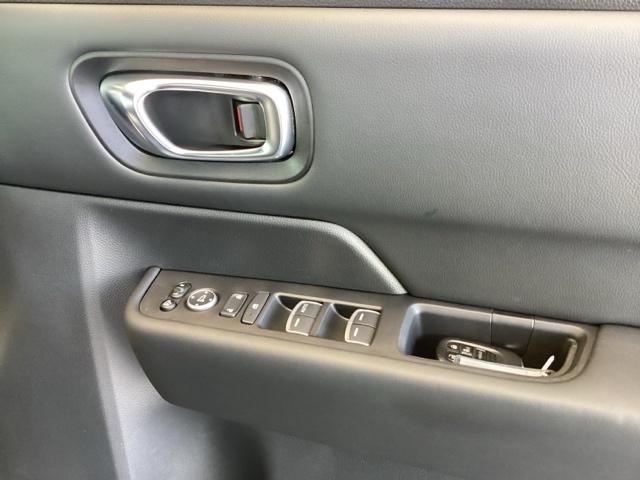 ステップワゴン ｅ：ＨＥＶスパーダ　純正ナビ　フルセグ　リアカメラ　フルオートエアコン　ＥＳＣ　シートヒータ　キーフリー　ＬＥＤヘッドランプ　イモビ　ＡＢＳ　スマートキ　ＵＳＢポート　クルーズコントロール　サイドカーテンエアバック（55枚目）