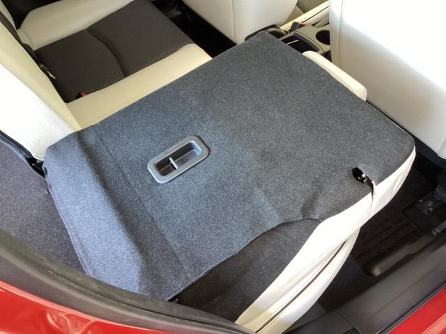 デミオ １５ＳツーリングＬパッケージ　ナビ　フルセグ　全周囲カメラ　アドバンストキー　ＵＳＢ入力　ＬＥＤヘッドライト　前席シートヒーター　オートエアコン　バックカメラ　ＥＴＣ　マルチビューカメラ　地デジ　ＤＳＣ　ＤＶＤ再生　ＳＣＢＳ（22枚目）