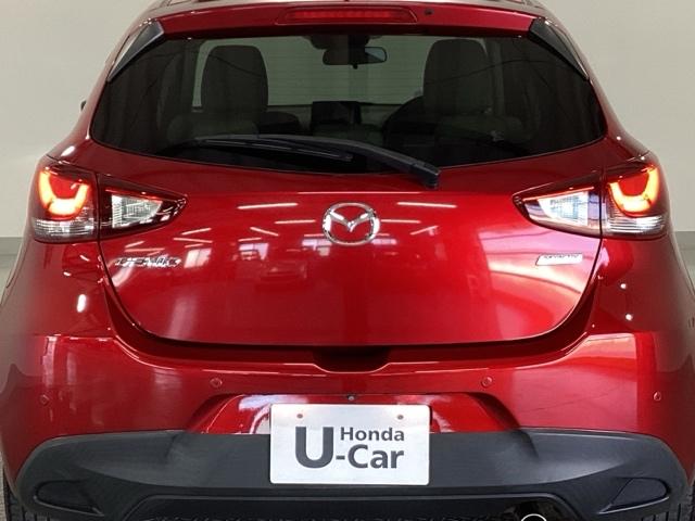 デミオ １５ＳツーリングＬパッケージ　ナビ　フルセグ　全周囲カメラ　アドバンストキー　ＵＳＢ入力　ＬＥＤヘッドライト　前席シートヒーター　オートエアコン　バックカメラ　ＥＴＣ　マルチビューカメラ　地デジ　ＤＳＣ　ＤＶＤ再生　ＳＣＢＳ（32枚目）