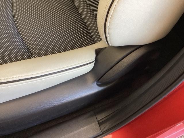 デミオ １５ＳツーリングＬパッケージ　ナビ　フルセグ　全周囲カメラ　アドバンストキー　ＵＳＢ入力　ＬＥＤヘッドライト　前席シートヒーター　オートエアコン　バックカメラ　ＥＴＣ　マルチビューカメラ　地デジ　ＤＳＣ　ＤＶＤ再生　ＳＣＢＳ（39枚目）