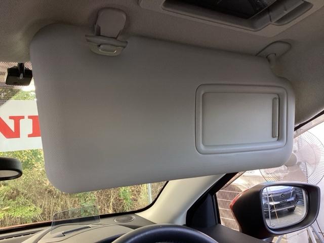 デミオ １５ＳツーリングＬパッケージ　ナビ　フルセグ　全周囲カメラ　アドバンストキー　ＵＳＢ入力　ＬＥＤヘッドライト　前席シートヒーター　オートエアコン　バックカメラ　ＥＴＣ　マルチビューカメラ　地デジ　ＤＳＣ　ＤＶＤ再生　ＳＣＢＳ（45枚目）