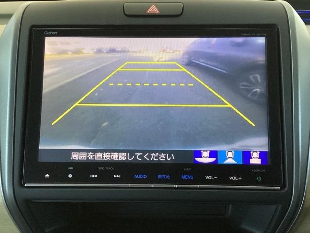 フリードハイブリッド ハイブリッド・Ｇホンダセンシング　ナビ　フルセグ　リヤカメラ　軽減ブレーキ　キーフリーシステム　記録簿　ＤＶＤ再生可能　ＥＣＯＮ　禁煙　後カメラ　Ａクルーズ　ＬＥＤヘッドランプ　横滑防止　ドライブレコーダ　パワーウインドウ　３列シート（11枚目）