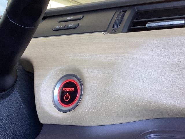 フリードハイブリッド ハイブリッド・Ｇホンダセンシング　ナビ　フルセグ　リヤカメラ　軽減ブレーキ　キーフリーシステム　記録簿　ＤＶＤ再生可能　ＥＣＯＮ　禁煙　後カメラ　Ａクルーズ　ＬＥＤヘッドランプ　横滑防止　ドライブレコーダ　パワーウインドウ　３列シート（13枚目）