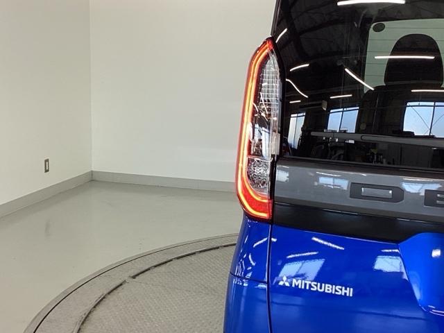 デリカミニ Ｔプレミアム　ＣＤコンポ　全周囲カメラ　ＥＴＣ　ＬＥＤランプ　クルコン　キーレスエントリー　ＡＢＳ　エアバッグ　パワステ　オートエアコン　ターボ車　フロントカメラ　バックカメラ　サイドカメラ　スマートキー（34枚目）