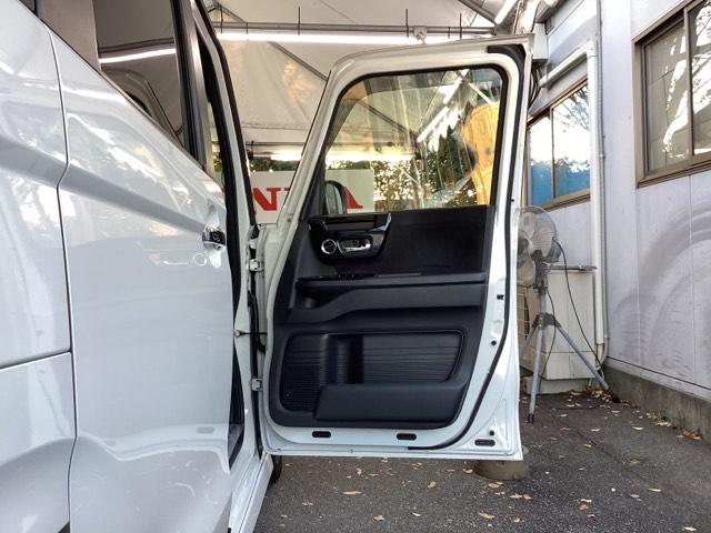 Ｎ－ＢＯＸカスタム Ｌ　メモリーナビ　ドラレコ　リアカメラ　Ｐソナー　サイドエアバッグ　ナビＴＶ　Ａストップ　シートヒータ　ベンチシート　点検記録簿　キーフリーシステム　ＬＥＤライト　クルーズコントロール　ＡＣ　スマキー（27枚目）