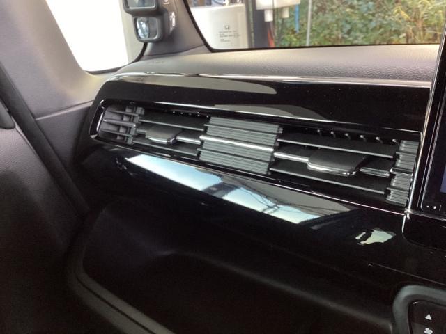 Ｎ－ＢＯＸカスタム Ｌ　メモリーナビ　ドラレコ　リアカメラ　Ｐソナー　サイドエアバッグ　ナビＴＶ　Ａストップ　シートヒータ　ベンチシート　点検記録簿　キーフリーシステム　ＬＥＤライト　クルーズコントロール　ＡＣ　スマキー（32枚目）