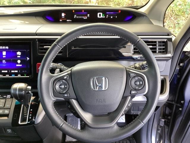 ステップワゴンスパーダ スパーダホンダセンシング　純正メモリーナビ　リア席モニター　ＥＴＣ　盗難防止　助手席エアバッグ　Ｗパワスラ　記録簿有　地デジ　ＬＥＤライト　横滑り防止システム　オートエアコン　リアカメラ　ドライブレコーダー装着車　ＵＳＢ（14枚目）