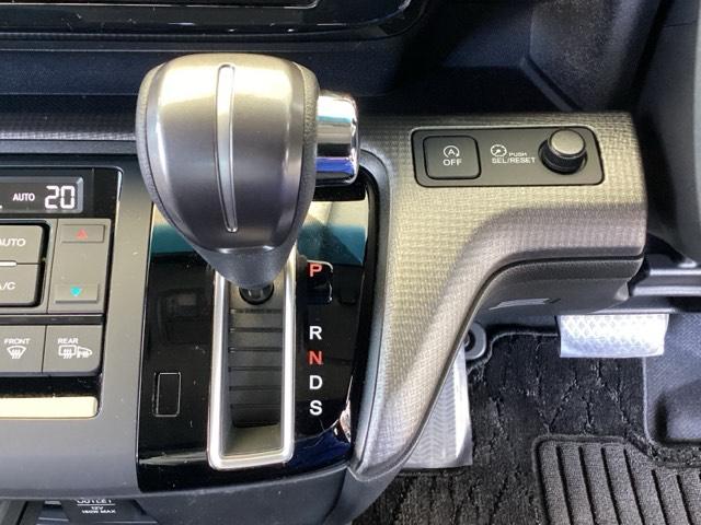 ステップワゴンスパーダ スパーダホンダセンシング　純正メモリーナビ　リア席モニター　ＥＴＣ　盗難防止　助手席エアバッグ　Ｗパワスラ　記録簿有　地デジ　ＬＥＤライト　横滑り防止システム　オートエアコン　リアカメラ　ドライブレコーダー装着車　ＵＳＢ（42枚目）