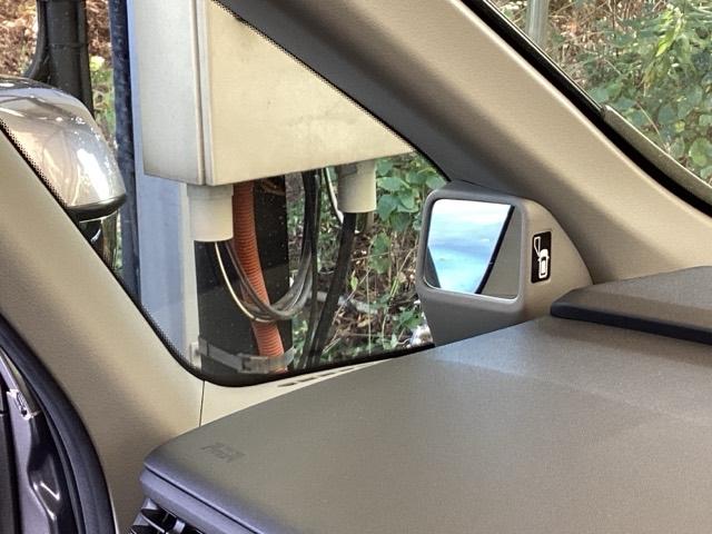 ステップワゴンスパーダ スパーダホンダセンシング　純正メモリーナビ　リア席モニター　ＥＴＣ　盗難防止　助手席エアバッグ　Ｗパワスラ　記録簿有　地デジ　ＬＥＤライト　横滑り防止システム　オートエアコン　リアカメラ　ドライブレコーダー装着車　ＵＳＢ（54枚目）