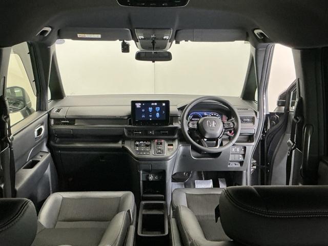 ステップワゴン e:HEVスパーダ ドラレコ ナビ Rカメラ ブルートゥース フルオートエアコン ESC シートヒータ オートライト キーフリー LEDヘッドランプ イモビ ABS リアカメラ スマートキ USBポート ECOモード(2枚目)