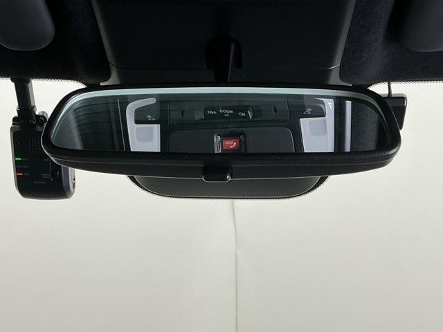 ステップワゴン e:HEVスパーダ ドラレコ ナビ Rカメラ ブルートゥース フルオートエアコン ESC シートヒータ オートライト キーフリー LEDヘッドランプ イモビ ABS リアカメラ スマートキ USBポート ECOモード(42枚目)