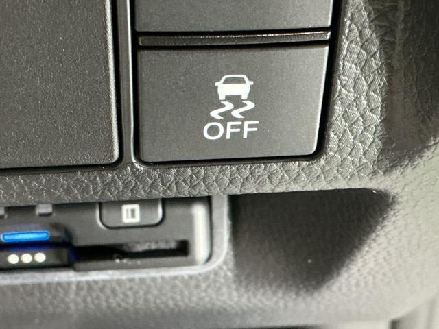 ステップワゴン e:HEVスパーダ ドラレコ ナビ Rカメラ ブルートゥース フルオートエアコン ESC シートヒータ オートライト キーフリー LEDヘッドランプ イモビ ABS リアカメラ スマートキ USBポート ECOモード(55枚目)