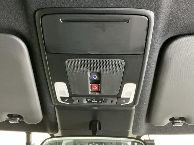 ステップワゴン e:HEVスパーダ ドラレコ ナビ Rカメラ ブルートゥース フルオートエアコン ESC シートヒータ オートライト キーフリー LEDヘッドランプ イモビ ABS リアカメラ スマートキ USBポート ECOモード(64枚目)