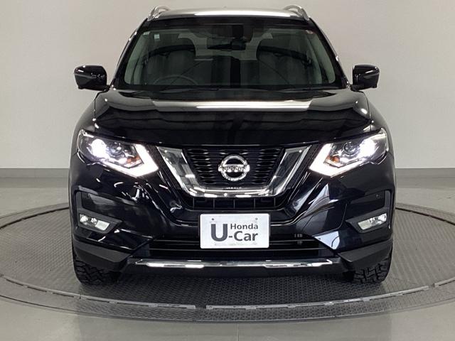 エクストレイル ２０Ｘ　ナビ　フルセグ　全周囲カメラ　パワーリアゲート　地デジ　ＶＤＣ　Ｂカメラ　ＤＶＤ再生　インテリキー　Ａストップ　ＬＥＤライト　ＥＴＣ　エアコン　盗難防止システム　キーレスエントリー　ＡＢＳ　エアバッグ（6枚目）