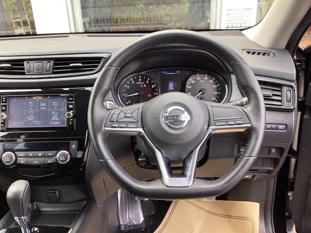 エクストレイル ２０Ｘ　ナビ　フルセグ　全周囲カメラ　パワーリアゲート　地デジ　ＶＤＣ　Ｂカメラ　ＤＶＤ再生　インテリキー　Ａストップ　ＬＥＤライト　ＥＴＣ　エアコン　盗難防止システム　キーレスエントリー　ＡＢＳ　エアバッグ（17枚目）