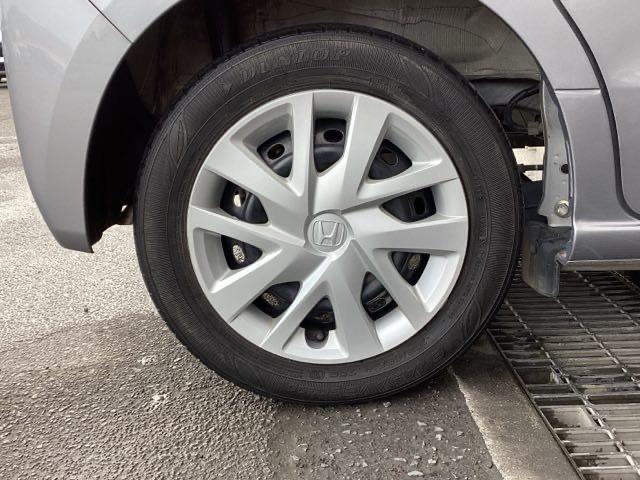 Ｎ－ＢＯＸ Ｌ　純正ディスプレイオーディオ　リアカメラ　衝突回避支援ブレーキ　Ｉ－ＳＴＯＰ　クリソナ　ＰＷ　パワステ　Ｓヒーター　スマ－トキ－　Ｂカメ　サイドエアバック　横滑り防止　ＥＴＣ車載器　ＬＥＤライト　ＵＳＢ（25枚目）