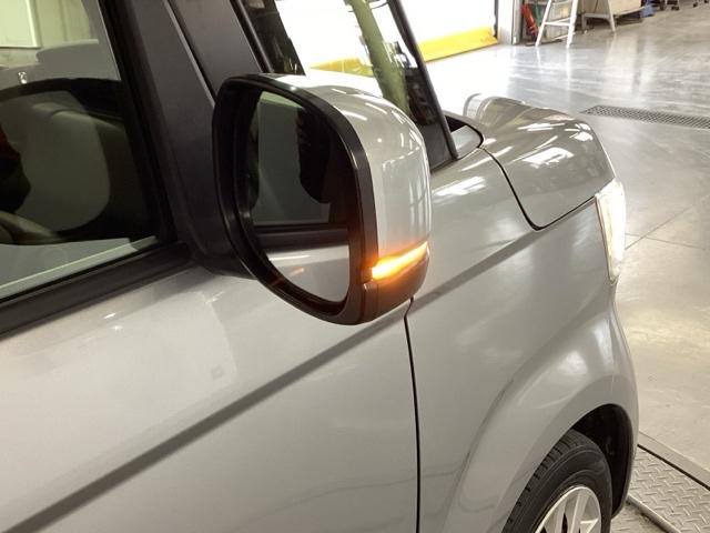 Ｎ－ＢＯＸ Ｌ　純正ディスプレイオーディオ　リアカメラ　衝突回避支援ブレーキ　Ｉ－ＳＴＯＰ　クリソナ　ＰＷ　パワステ　Ｓヒーター　スマ－トキ－　Ｂカメ　サイドエアバック　横滑り防止　ＥＴＣ車載器　ＬＥＤライト　ＵＳＢ（29枚目）