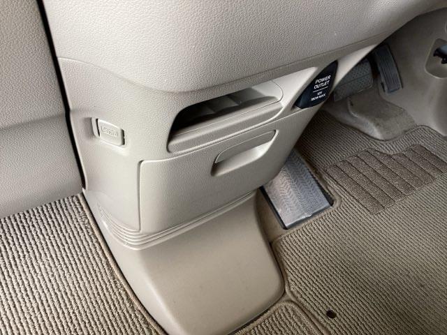 Ｎ－ＢＯＸ Ｇ・Ｌパッケージ　純正ナビ　ワンセグ　ＥＴＣ　Ｉ－ＳＴＯＰ　ベンチ席　全席ＰＷ　イモビライザー　ナビテレビ　１セグ　ＡＡＣ　横滑り防止　スマートキー　ＤＶＤ再生　ＡＢＳ　キーレスＥ　パワーステアリング　運転席エアバッグ（42枚目）