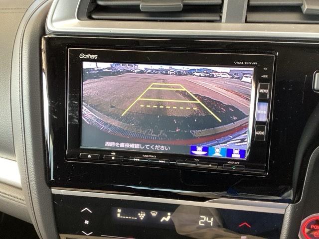 フィットハイブリッド Fコンフォートエディション 純正ナビ フルセグ リアカメラ セキュリティアラーム USB接続 スマキー ETC車載器 リヤカメラ 横滑り防止機能 地デジ LEDヘッド ABS エアバッグ パワーウインドウ アイドリングストップ(12枚目)