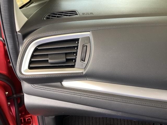 フィットハイブリッド Fコンフォートエディション 純正ナビ フルセグ リアカメラ セキュリティアラーム USB接続 スマキー ETC車載器 リヤカメラ 横滑り防止機能 地デジ LEDヘッド ABS エアバッグ パワーウインドウ アイドリングストップ(41枚目)