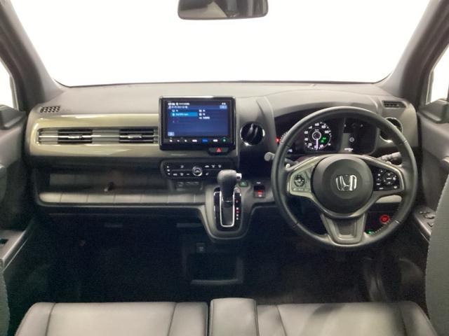 Ｎ－ＷＧＮカスタム Ｌ・ターボ　メモリーナビ　リアカメラ　フルセグ　衝突被害軽減装置　ＬＥＤランプ　クリアランスソナー　Ｂカメ　サイドエアバック　前席シートヒーター　イモビ　スマートキー・プッシュスタート　キーフリー　横滑り防止（2枚目）