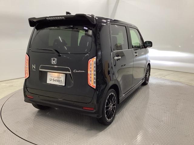 Ｎ－ＷＧＮカスタム Ｌ・ターボ　メモリーナビ　リアカメラ　フルセグ　衝突被害軽減装置　ＬＥＤランプ　クリアランスソナー　Ｂカメ　サイドエアバック　前席シートヒーター　イモビ　スマートキー・プッシュスタート　キーフリー　横滑り防止（8枚目）