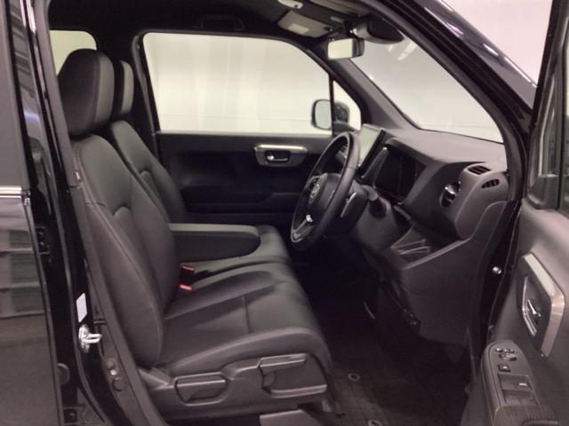 Ｎ－ＷＧＮカスタム Ｌ・ターボ　メモリーナビ　リアカメラ　フルセグ　衝突被害軽減装置　ＬＥＤランプ　クリアランスソナー　Ｂカメ　サイドエアバック　前席シートヒーター　イモビ　スマートキー・プッシュスタート　キーフリー　横滑り防止（16枚目）