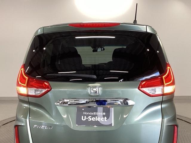 フリード Ｇ　純正ナビ　フルセグ　リアカメラ　Ａクルーズ　３列シート　ＬＥＤヘッドライト　パワーウインドウ　地デジ　Ｒカメラ　イモビ　ＶＳＡ　ＵＳＢ　ドライブレコーダー　エアコン　エアバッグ　スマートキー　キーフリ（33枚目）