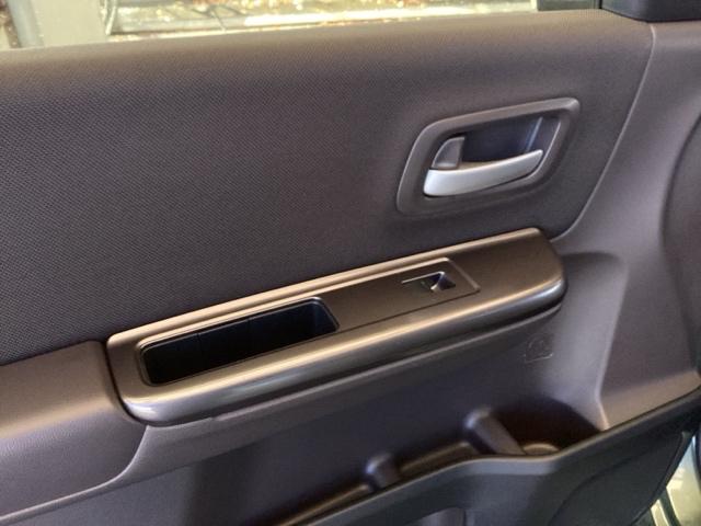 フリード Ｇ　純正ナビ　フルセグ　リアカメラ　Ａクルーズ　３列シート　ＬＥＤヘッドライト　パワーウインドウ　地デジ　Ｒカメラ　イモビ　ＶＳＡ　ＵＳＢ　ドライブレコーダー　エアコン　エアバッグ　スマートキー　キーフリ（39枚目）