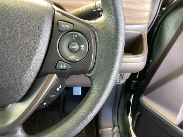 フリード Ｇ　純正ナビ　フルセグ　リアカメラ　Ａクルーズ　３列シート　ＬＥＤヘッドライト　パワーウインドウ　地デジ　Ｒカメラ　イモビ　ＶＳＡ　ＵＳＢ　ドライブレコーダー　エアコン　エアバッグ　スマートキー　キーフリ（49枚目）