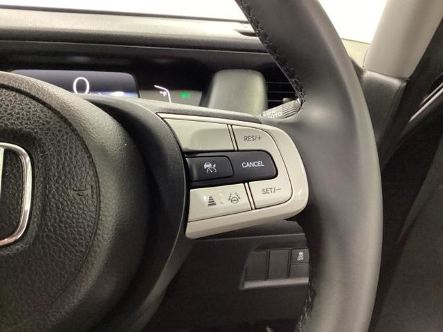 フィット e:HEVホーム HondaCONNECT対応純正メモリーナビ 前後誤発進抑制機能 クリソナ 助手席エアバッグ 運転席エアバッグ アイドリングストップ LEDライト USB接続 バックカメラ ABS サイドエアバッグ(16枚目)