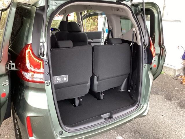 フリード Gブラックスタイル 純正メモリーナビ 両側電動スライドドア 両電動スライドドア USB接続 バックモニター フルセグテレビ LEDヘッドライト DVD再生可能 前席シートヒーター 衝突被害軽減システム ETC 横滑り防止(19枚目)