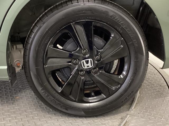 フリード Gブラックスタイル 純正メモリーナビ 両側電動スライドドア 両電動スライドドア USB接続 バックモニター フルセグテレビ LEDヘッドライト DVD再生可能 前席シートヒーター 衝突被害軽減システム ETC 横滑り防止(21枚目)