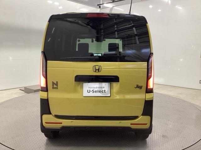 ���ꂪ�t�����₷�������K���X�ɂ̓������C�p�[���t���Ă��܂��B�t�����g�̃��C�p�[���n�m�̎��̓V�t�g���o�[�����o�[�X�ɓ����ƃ������C�p�[�������N���č쓮�A�N�����[�Ȏ��E���ۂĂ܂��B