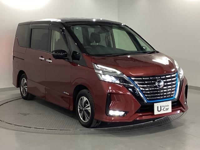 セレナ ｅ－パワーハイウェイスターＶ　純正メモリーナビ　全周囲カメラ　ＥＴＣ　３６０°カメラ　エマジェンシーブレーキ　ＤＶＤ再生機能　地デジ　ＵＳＢ入力　パーキングセンサー　３列シート　ウォークスルー　横滑り防止機能　スマキー　ＬＥＤ（7枚目）