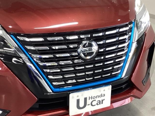 セレナ ｅ－パワーハイウェイスターＶ　純正メモリーナビ　全周囲カメラ　ＥＴＣ　３６０°カメラ　エマジェンシーブレーキ　ＤＶＤ再生機能　地デジ　ＵＳＢ入力　パーキングセンサー　３列シート　ウォークスルー　横滑り防止機能　スマキー　ＬＥＤ（24枚目）