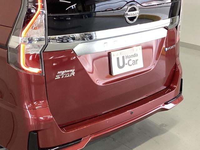 セレナ ｅ－パワーハイウェイスターＶ　純正メモリーナビ　全周囲カメラ　ＥＴＣ　３６０°カメラ　エマジェンシーブレーキ　ＤＶＤ再生機能　地デジ　ＵＳＢ入力　パーキングセンサー　３列シート　ウォークスルー　横滑り防止機能　スマキー　ＬＥＤ（31枚目）