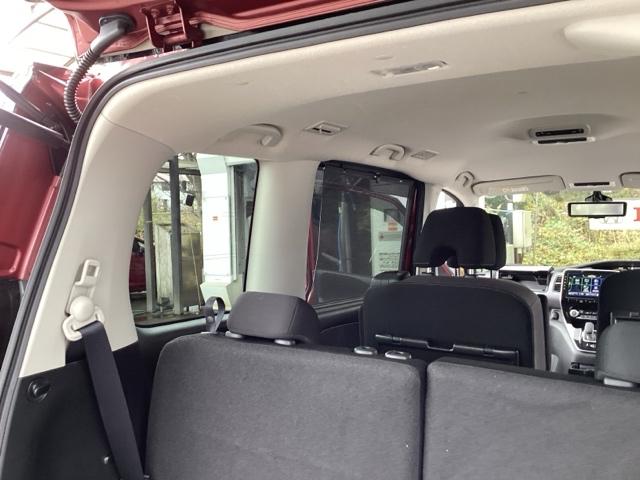 セレナ ｅ－パワーハイウェイスターＶ　純正メモリーナビ　全周囲カメラ　ＥＴＣ　３６０°カメラ　エマジェンシーブレーキ　ＤＶＤ再生機能　地デジ　ＵＳＢ入力　パーキングセンサー　３列シート　ウォークスルー　横滑り防止機能　スマキー　ＬＥＤ（65枚目）