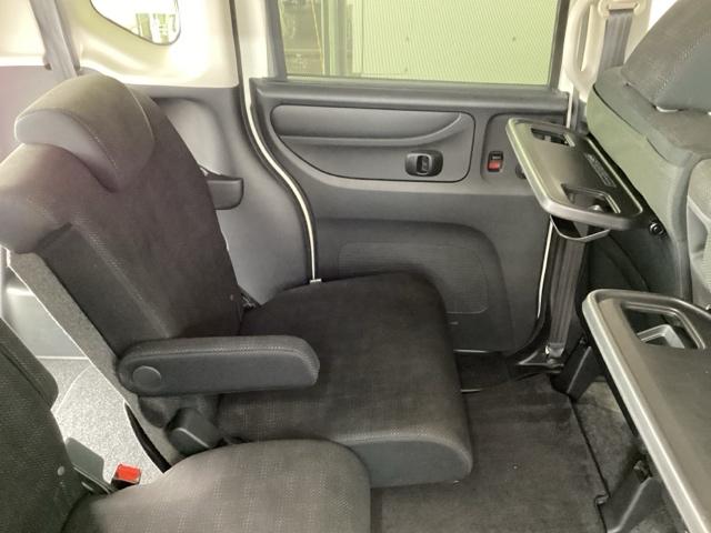 N-BOX GSSパッケージ 純正メモリーナビ 両側電動スライドドア W電動ドア Iストップ ダブルエアバック TVナビ 点検記録簿 イモビ 地デジ 前席シートヒーター スマートキー&プッシュスタート DVD視聴可 ベンチシ-ト(58枚目)