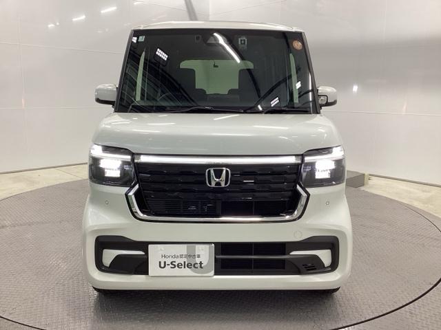 Ｎ－ＢＯＸカスタム ベースグレード　ＨｏｎｄａＣＯＮＮＥＣＴ対応純正メモリーナビ　ＵＳＢ接続　ＣＭＢＳ　Ｄレコ　ベンチシート　オートエアコン　スマートキ　ＬＥＤ　盗難防止装置　クルコン　ＥＴＣ　バックカメラ　フルセグＴＶ　エアバッグ（6枚目）