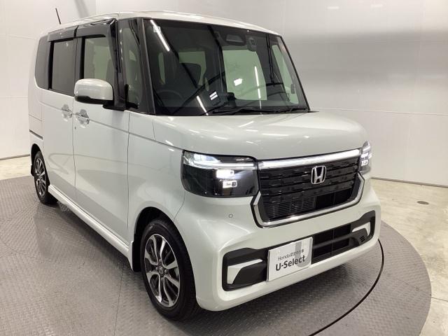 Ｎ－ＢＯＸカスタム ベースグレード　ＨｏｎｄａＣＯＮＮＥＣＴ対応純正メモリーナビ　ＵＳＢ接続　ＣＭＢＳ　Ｄレコ　ベンチシート　オートエアコン　スマートキ　ＬＥＤ　盗難防止装置　クルコン　ＥＴＣ　バックカメラ　フルセグＴＶ　エアバッグ（7枚目）