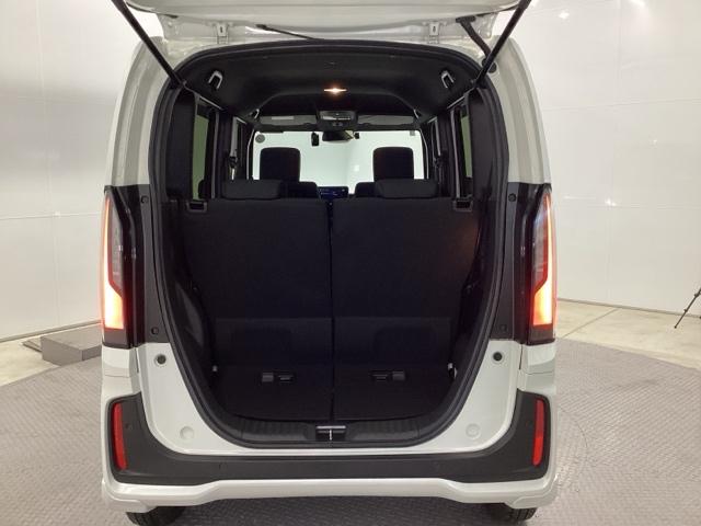 Ｎ－ＢＯＸカスタム ベースグレード　ＨｏｎｄａＣＯＮＮＥＣＴ対応純正メモリーナビ　ＵＳＢ接続　ＣＭＢＳ　Ｄレコ　ベンチシート　オートエアコン　スマートキ　ＬＥＤ　盗難防止装置　クルコン　ＥＴＣ　バックカメラ　フルセグＴＶ　エアバッグ（23枚目）