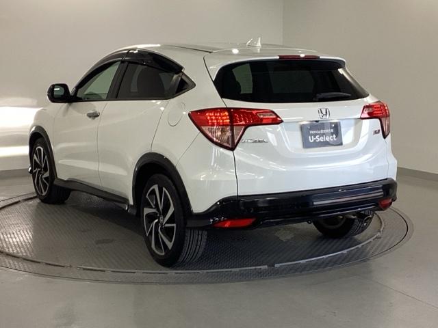 ヴェゼル ＲＳ・ホンダセンシング　メモリーナビ　リアカメラ　ＥＴＣ　盗難防止　バックモニター　サイドエアバック　スマ－トキ－　シートヒータ　ＬＥＤライト　地デジＴＶ　フルオートエアコン　整備記録簿　ＤＶＤ　横滑り防止機能　ナビ＆ＴＶ（27枚目）