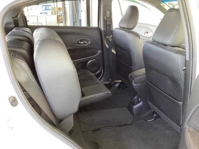 ヴェゼル ＲＳ・ホンダセンシング　メモリーナビ　リアカメラ　ＥＴＣ　盗難防止　バックモニター　サイドエアバック　スマ－トキ－　シートヒータ　ＬＥＤライト　地デジＴＶ　フルオートエアコン　整備記録簿　ＤＶＤ　横滑り防止機能　ナビ＆ＴＶ（58枚目）