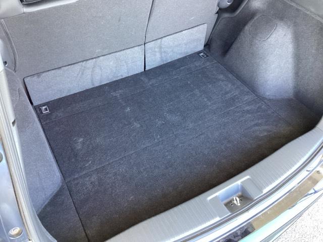 ヴェゼル ＲＳ・ホンダセンシング　メモリーナビ　リアカメラ　ＥＴＣ　盗難防止　バックモニター　サイドエアバック　スマ－トキ－　シートヒータ　ＬＥＤライト　地デジＴＶ　フルオートエアコン　整備記録簿　ＤＶＤ　横滑り防止機能　ナビ＆ＴＶ（63枚目）