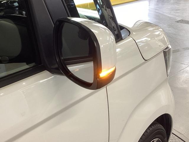 Ｎ－ＢＯＸカスタム Ｇ・Ｌホンダセンシング　純正ナビ　フルセグ　リアカメラ　地デジＴＶ　助手席エアバッグ　キーレス　シートＨ　アイドリングＳＴ　セキュリティーアラーム　スマ－トキ－　ナビＴＶ　ＥＴＣ　前車追従機能　サイドエアバッグ　ＵＳＢ（30枚目）