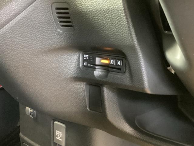 Ｎ－ＢＯＸカスタム Ｇ・Ｌホンダセンシング　純正ナビ　フルセグ　リアカメラ　地デジＴＶ　助手席エアバッグ　キーレス　アイドリングＳＴ　セキュリティーアラーム　スマ－トキ－　ナビＴＶ　ＥＴＣ　前車追従機能　サイドエアバッグ　ＬＥＤヘッドライト（15枚目）