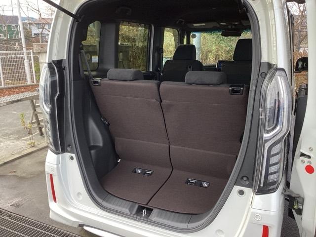 Ｎ－ＢＯＸカスタム Ｇ・Ｌホンダセンシング　純正ナビ　フルセグ　リアカメラ　地デジＴＶ　助手席エアバッグ　キーレス　アイドリングＳＴ　セキュリティーアラーム　スマ－トキ－　ナビＴＶ　ＥＴＣ　前車追従機能　サイドエアバッグ　ＬＥＤヘッドライト（21枚目）