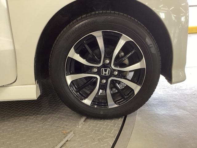 Ｎ－ＢＯＸカスタム Ｇ・Ｌホンダセンシング　純正ナビ　フルセグ　リアカメラ　地デジＴＶ　助手席エアバッグ　キーレス　アイドリングＳＴ　セキュリティーアラーム　スマ－トキ－　ナビＴＶ　ＥＴＣ　前車追従機能　サイドエアバッグ　ＬＥＤヘッドライト（27枚目）